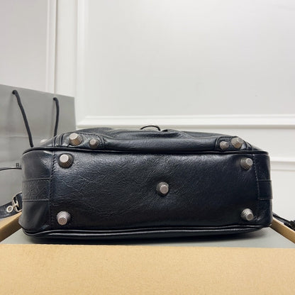 Anum Bags Balenciaga Luxury Bag --111704
