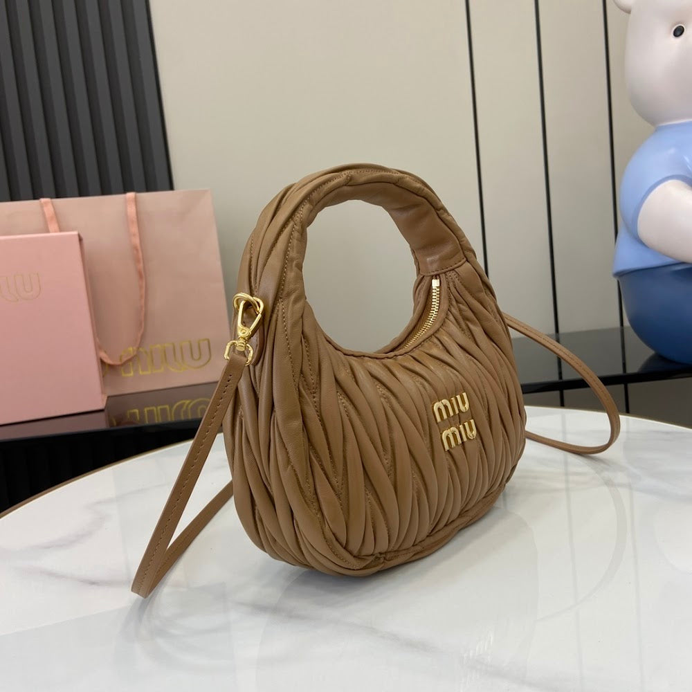 Anum Bags Miun Miun Luxury Bag --122167