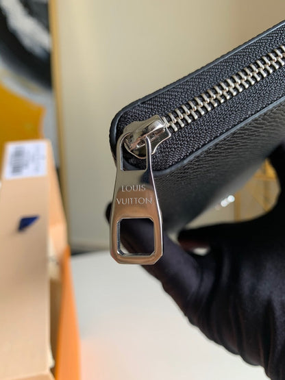 Anum Bags ln Luxury Bag --60723