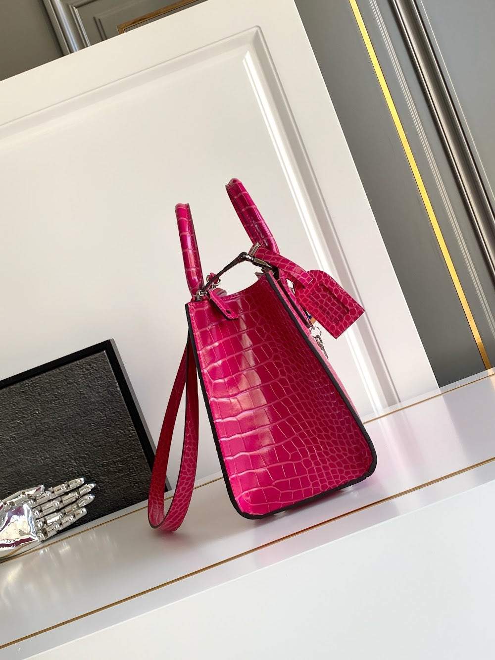 Anum Bags ln Luxury Bag --96191