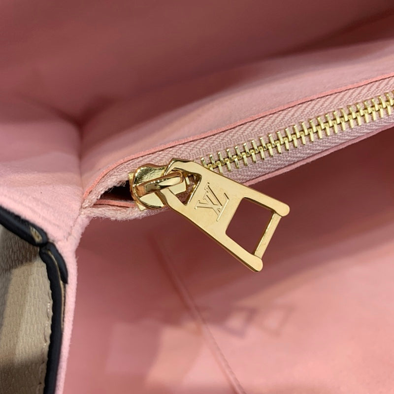 Anum Bags ln Luxury Bag --59450