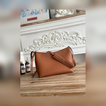 new-luxury-designer-bags-nm23294