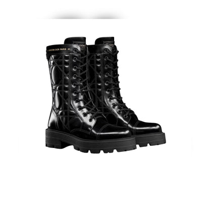 VBS D UNIT ANKLE BOOT QUILTED CANNAGE CALFSKIN BLACK KCI995CQC S900