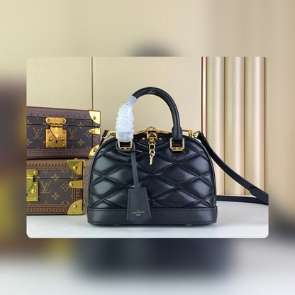 Anum Bags ln Luxury Bag --56788