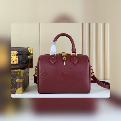 Anum Bags ln Luxury Bag --56315