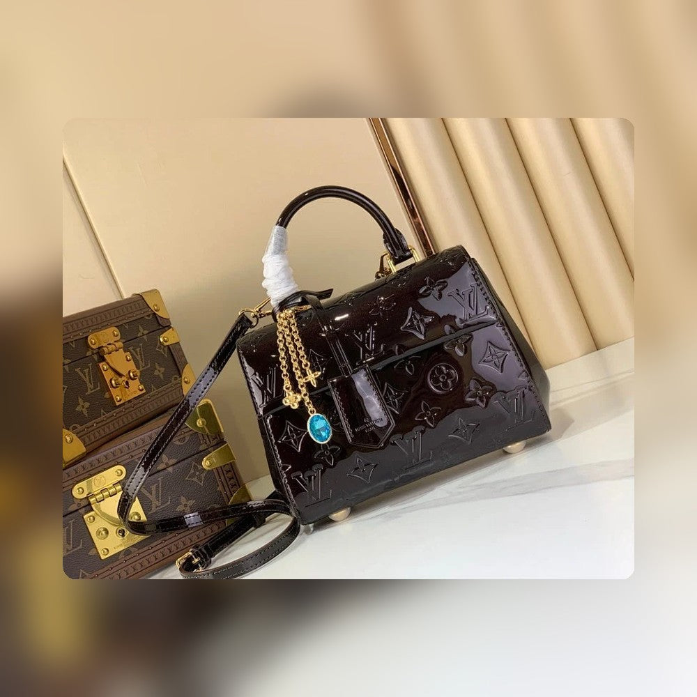 Anum Bags ln Luxury Bag --57992