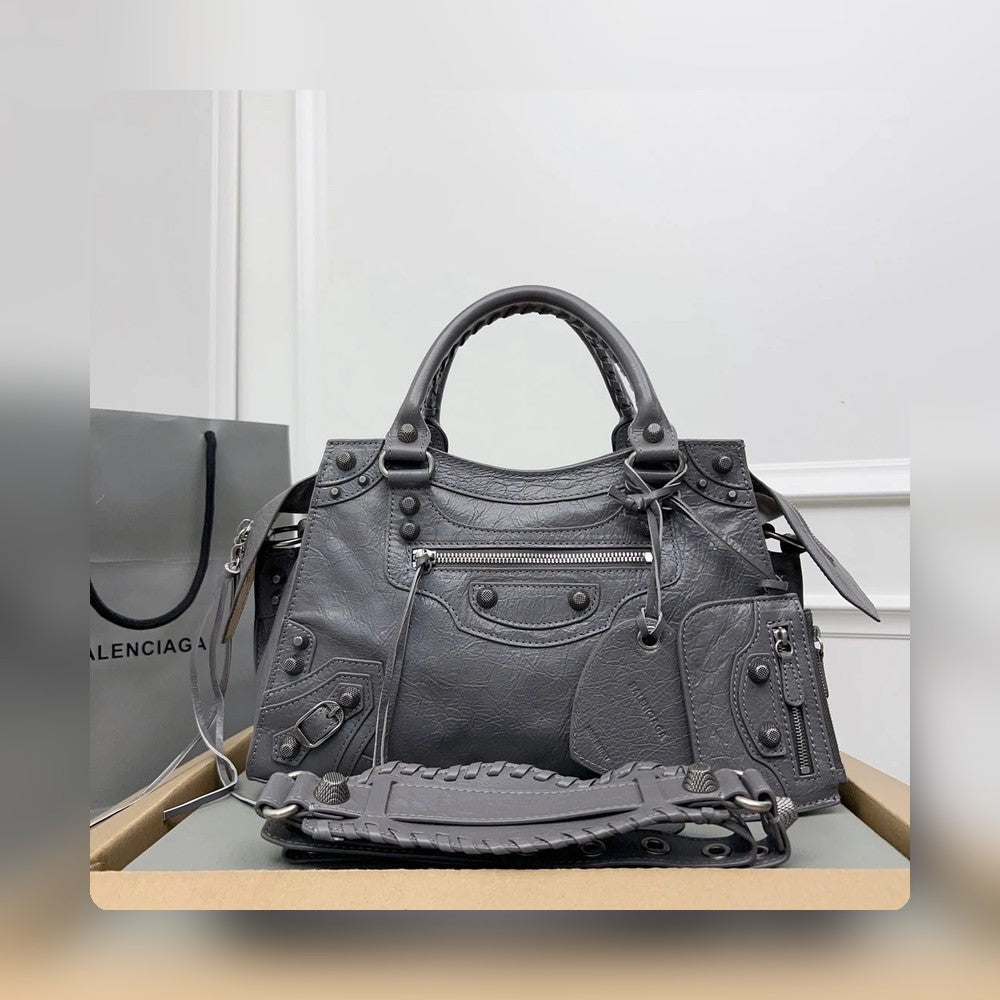 new-luxury-designer-bags-nm24276