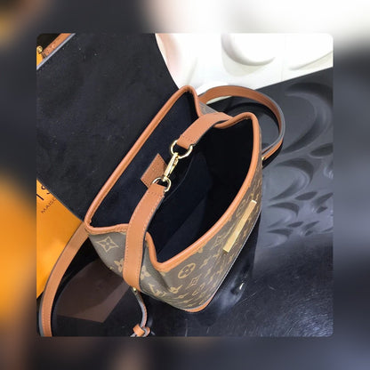 Anum Bags - High-Quality Designer Products for You - AFFORDABLE LUXURY BAGS - 16502
