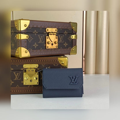 Anum Bags ln Luxury Bag --58486