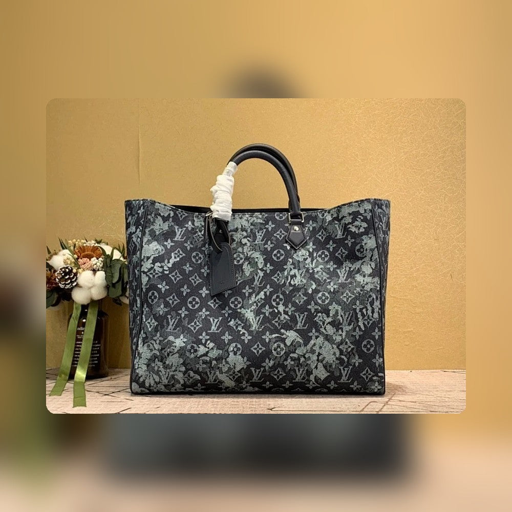 Anum Bags ln Luxury Bag --56196