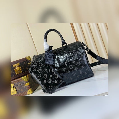 Anum Bags ln Luxury Bag --56011