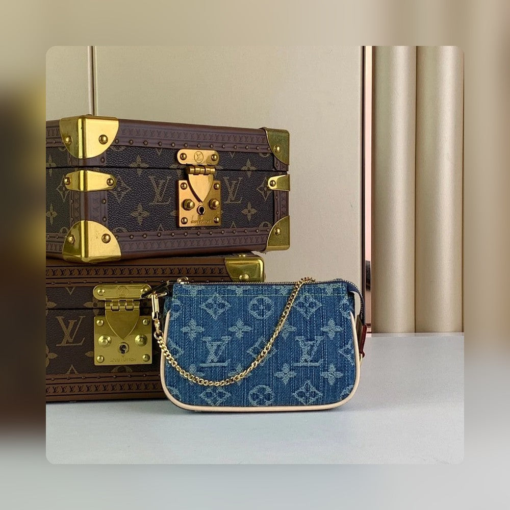 Anum Bags ln Luxury Bag --56555