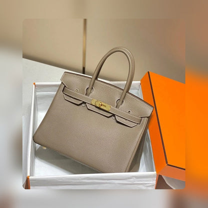 new-luxury-designer-bags-nm23722