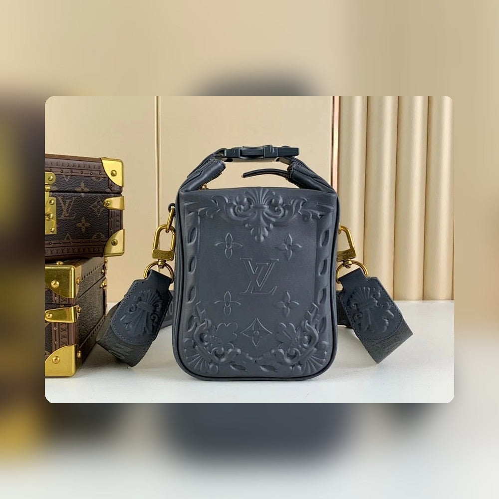 Anum Bags ln Luxury Bag --57979