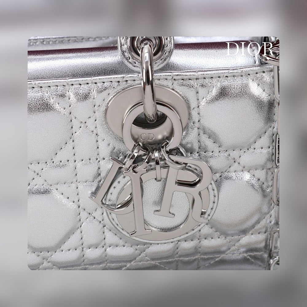 Anum Bags - High-Quality Designer Products for You - AFFORDABLE LUXURY BAGS - 18926