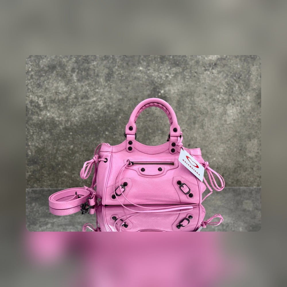new-luxury-designer-bags-nm24379