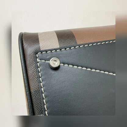 Anum Bags - High-Quality Designer Products for You - AFFORDABLE LUXURY BAGS - 17110