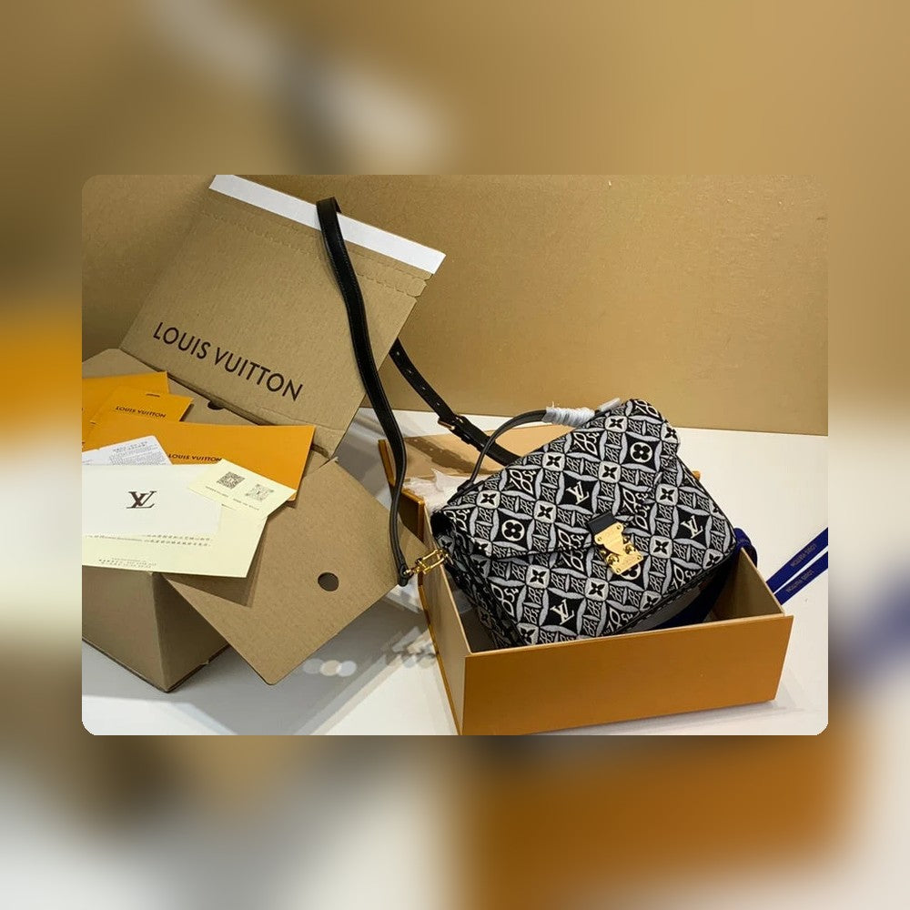 Anum Bags - DESIGNER BAGS FOR WOMEN - AFFORDABLE LUXURY BAGS - 17095