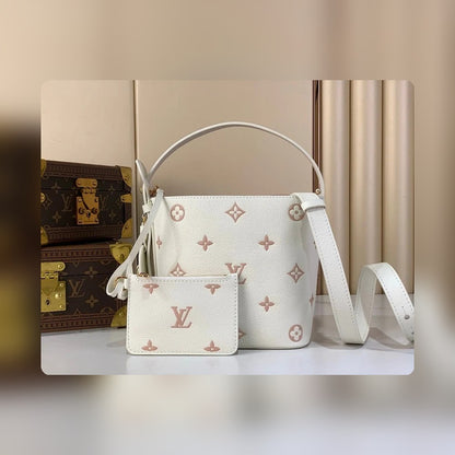 Anum Bags ln Luxury Bag --56226