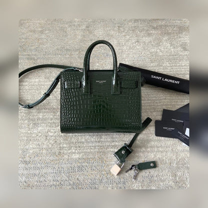 Anum Bags - High-Quality Designer Products for You - AFFORDABLE LUXURY BAGS - 15146