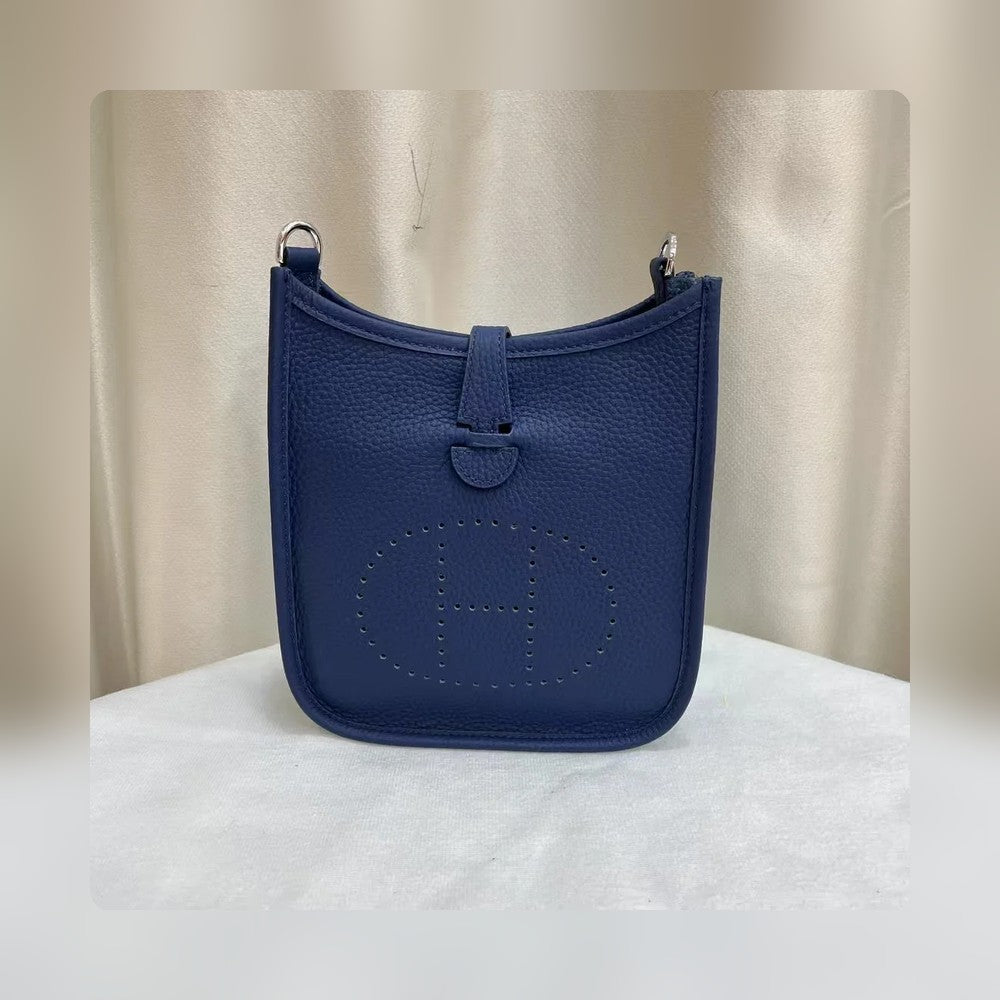 Anum Bags Elite Carryalls