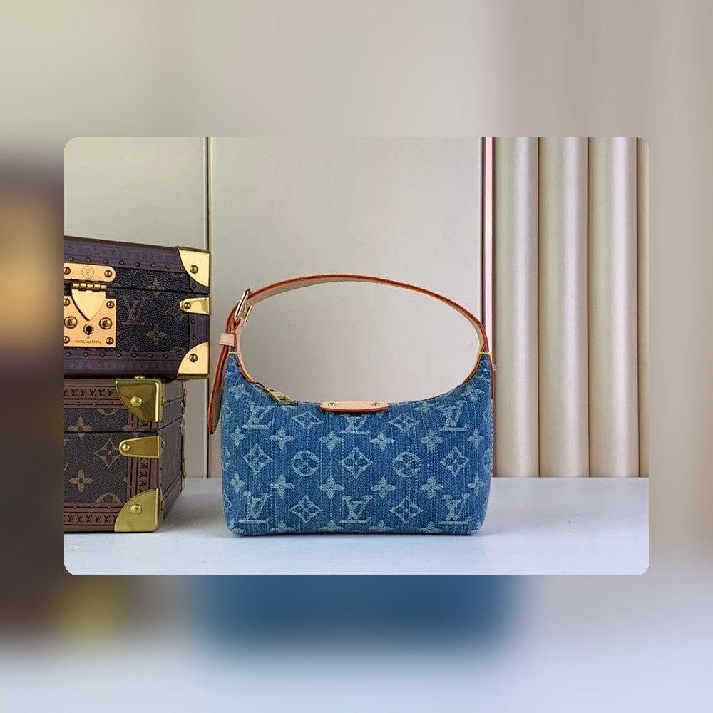 Anum Bags ln Luxury Bag --56213