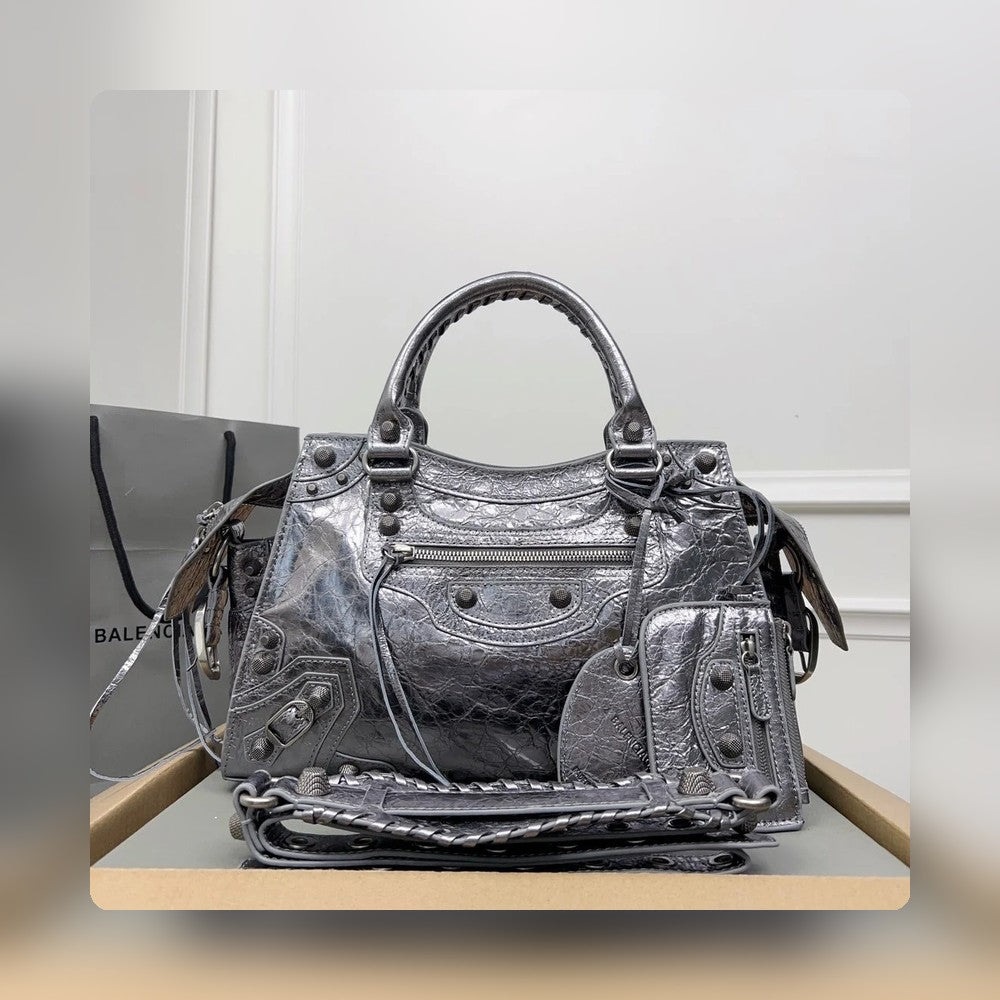new-luxury-designer-bags-nm24282