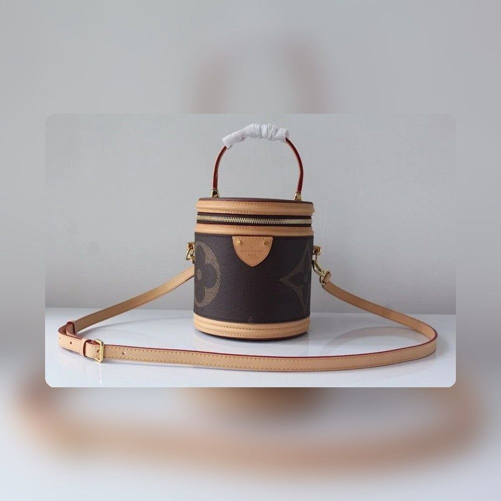 Anum Bags ln Luxury Bag --58533