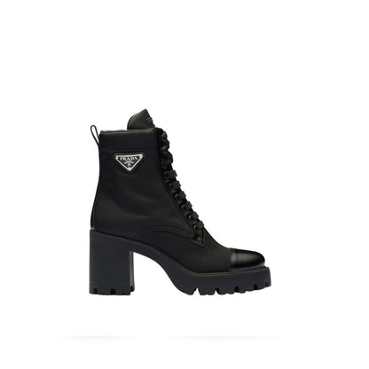 VBS LOGO PLAQUE ANKLE BOOTS BLACK