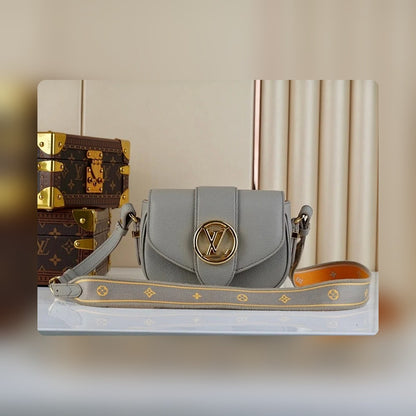 Anum Bags ln Luxury Bag --58534