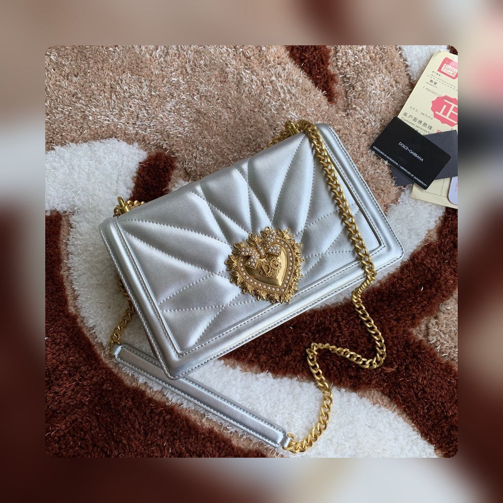 Anum Bags - High-Quality Designer Products for You - AFFORDABLE LUXURY BAGS - 18450
