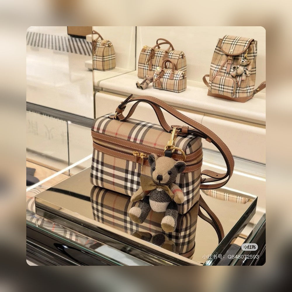 Anum Bags - High-Quality Designer Products for You - AFFORDABLE LUXURY BAGS - 17154
