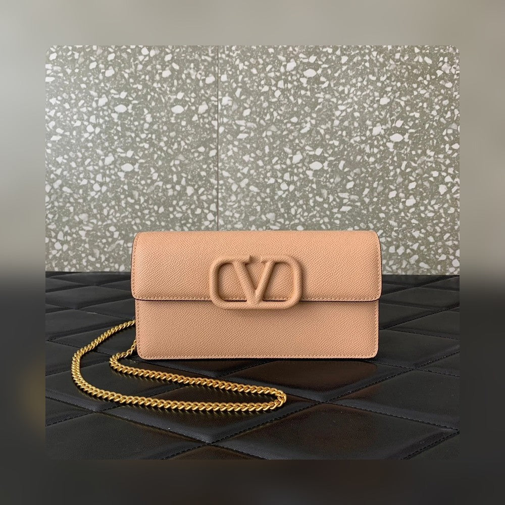 Anum Bags - High-Quality Designer Products for You - AFFORDABLE LUXURY BAGS - 5607