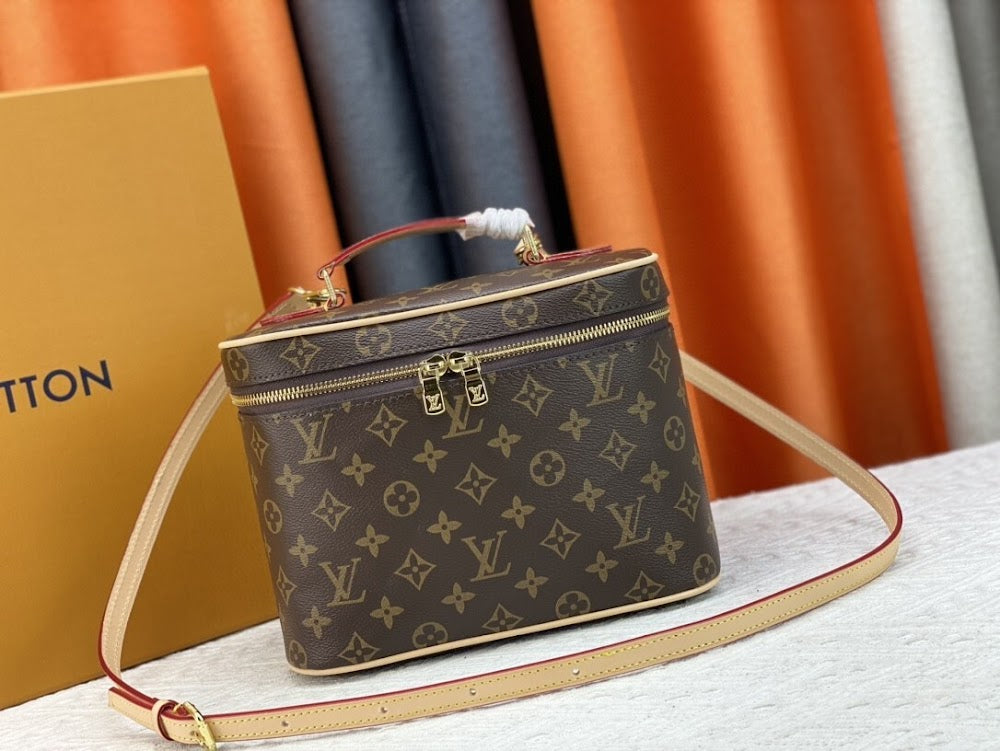 Anum Bags ln Luxury Bag --75991