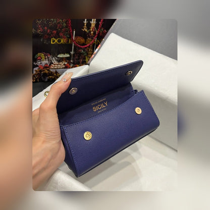 Anum Bags - High-Quality Designer Products for You - AFFORDABLE LUXURY BAGS - 18502