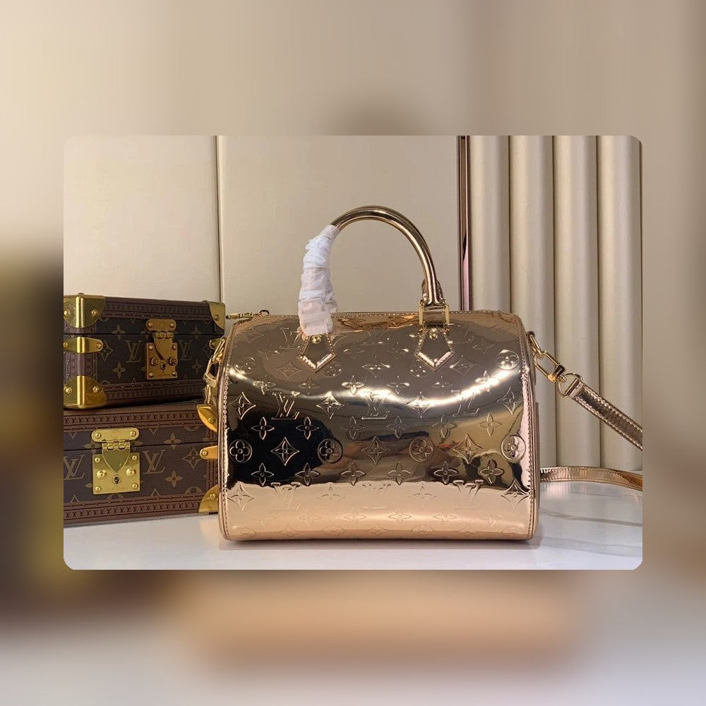 Anum Bags ln Luxury Bag --56421