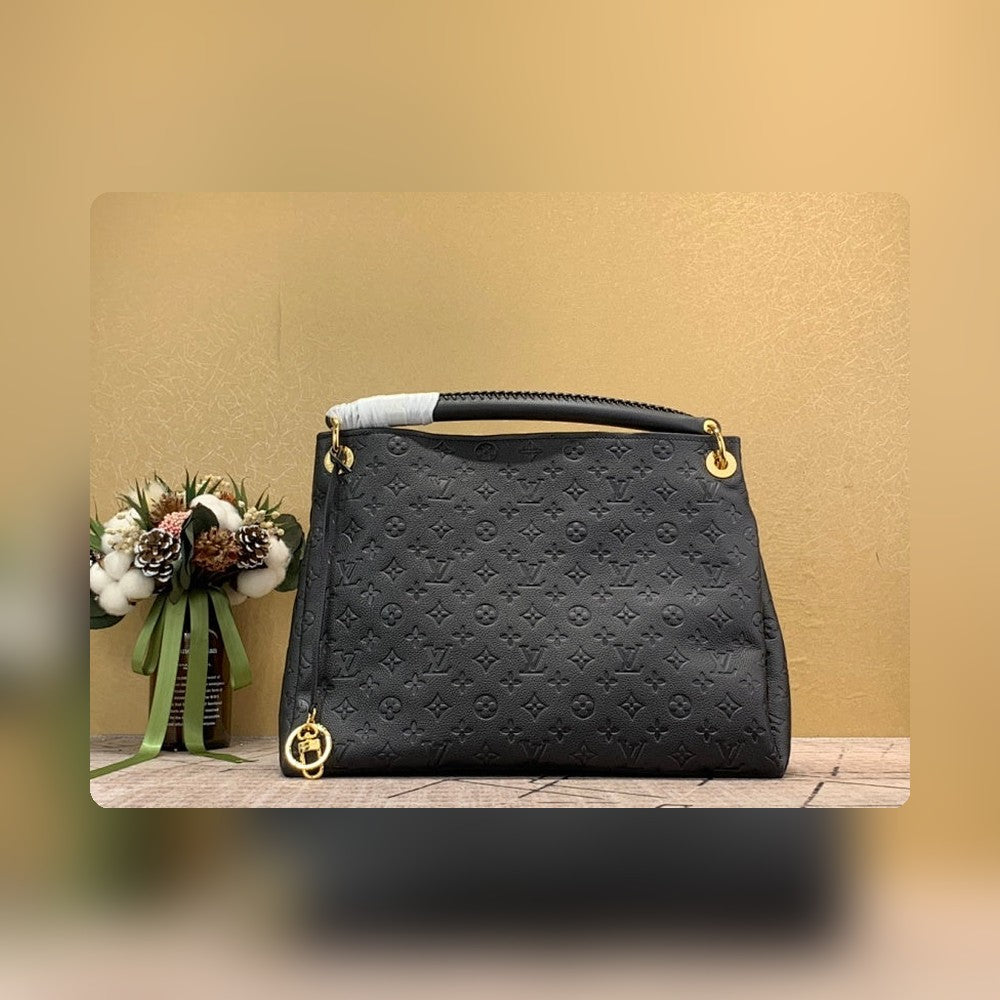 Anum Bags ln Luxury Bag --56124