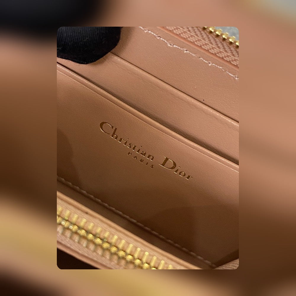 Anum Bags - Best High-End Brands in One Place - AFFORDABLE LUXURY BAGS - 19000