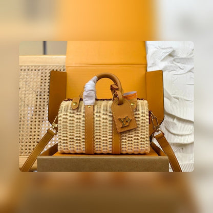 Anum Bags ln Luxury Bag --58570