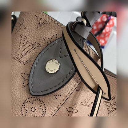 Anum Bags - High-Quality Designer Products for You - AFFORDABLE LUXURY BAGS - 3995