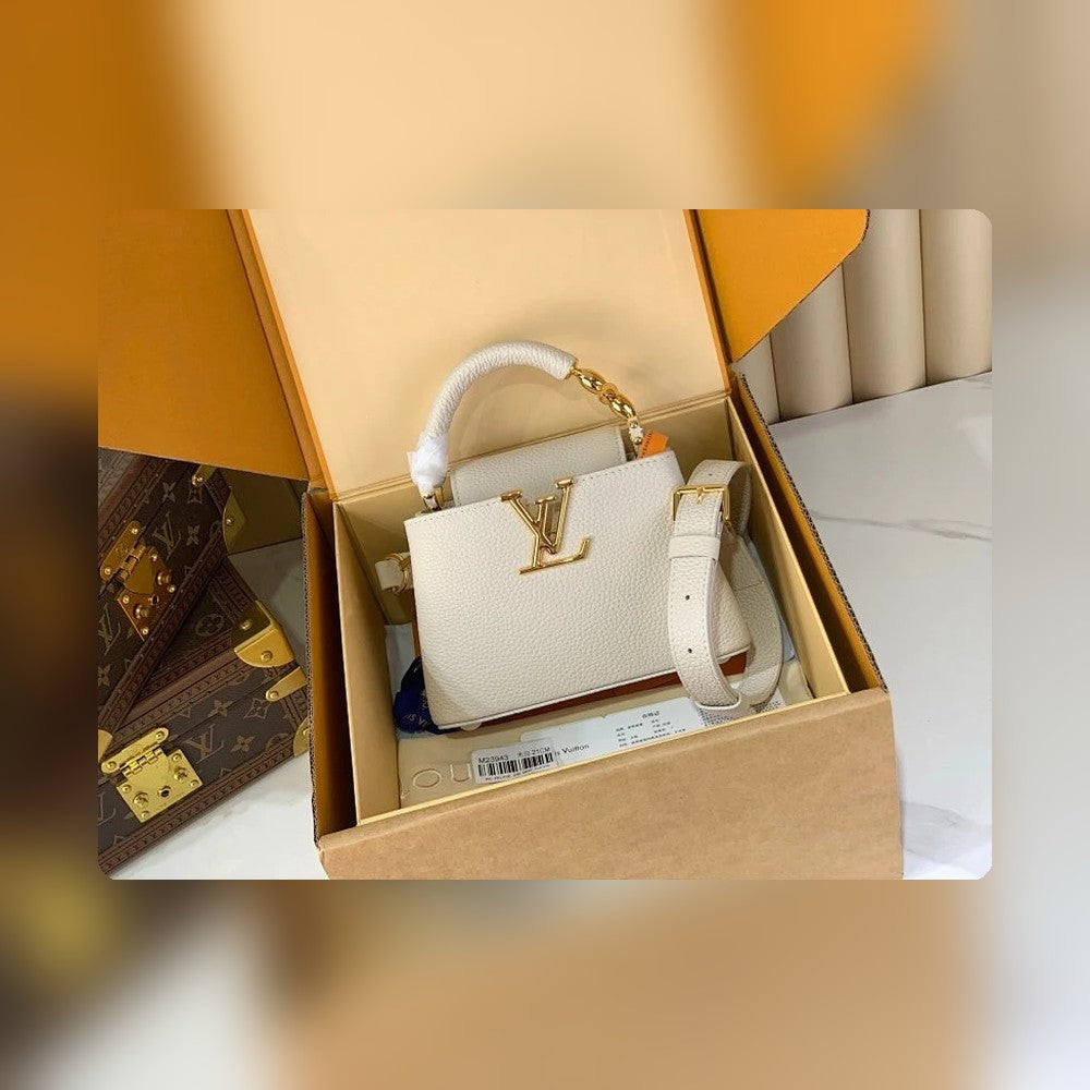 Anum Bags ln Luxury Bag --56613