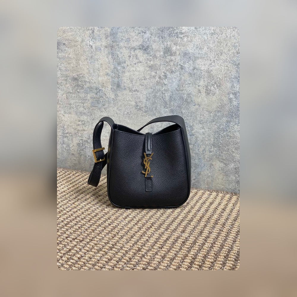 Anum Bags - Best High-End Brands in One Place - AFFORDABLE LUXURY BAGS - 15580