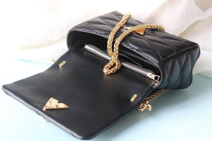 Anum Bags ln Luxury Bag --75984