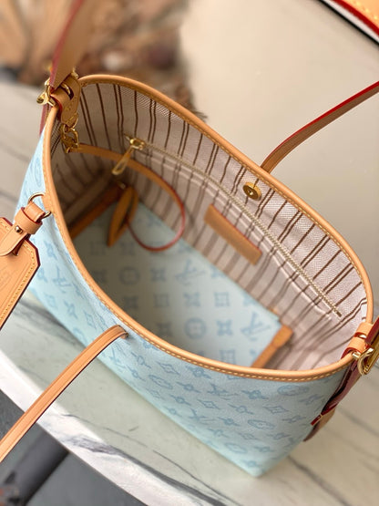 Anum Bags ln Luxury Bag --96456