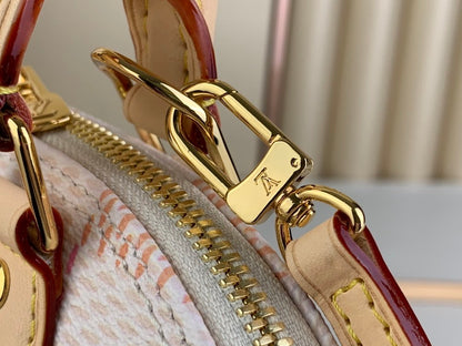 Anum Bags ln Luxury Bag --62124