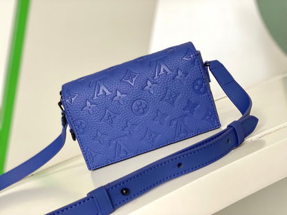 Anum Bags ln Luxury Bag --71300
