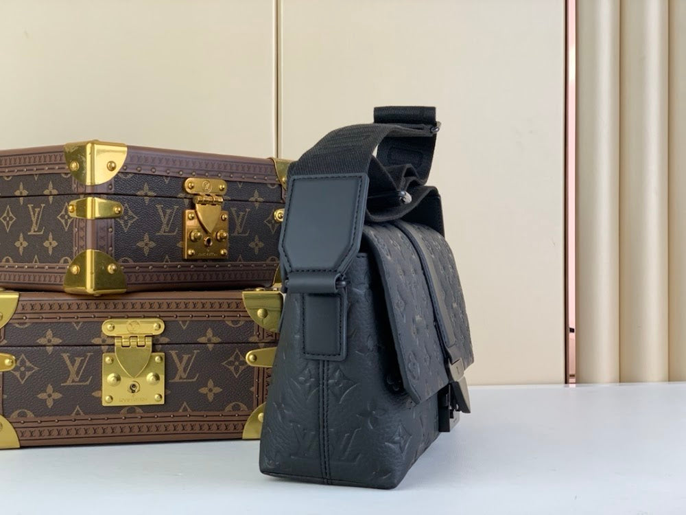 Anum Bags ln Luxury Bag --61953