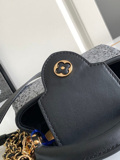Anum Bags ln Luxury Bag --96826