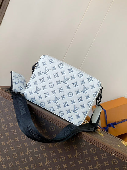 Anum Bags ln Luxury Bag --71600