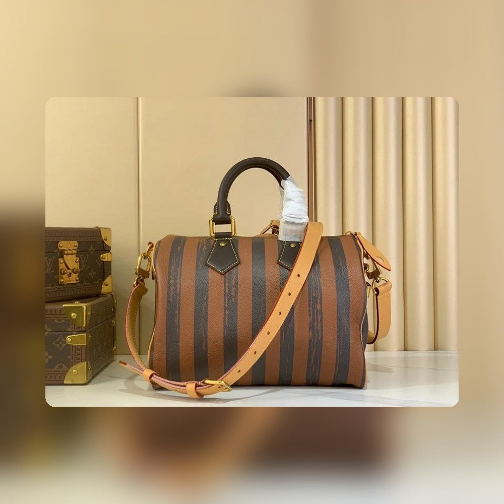 Anum Bags ln Luxury Bag --56525